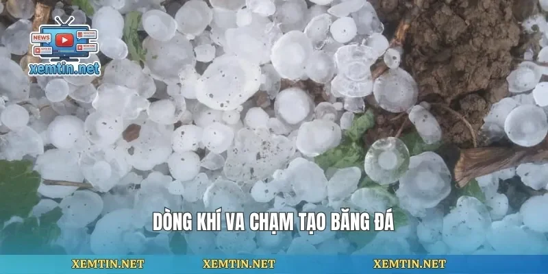 Dòng khí va chạm tạo băng đá
